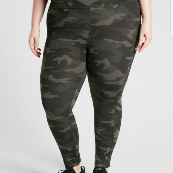 Athleta Ultimate Stash Pocket Camo 7/8 Tight Leggings 1X NWT - Picture 2 of 6
